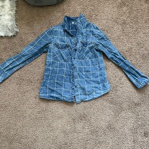 Women’s denim blue button down long sleeve top